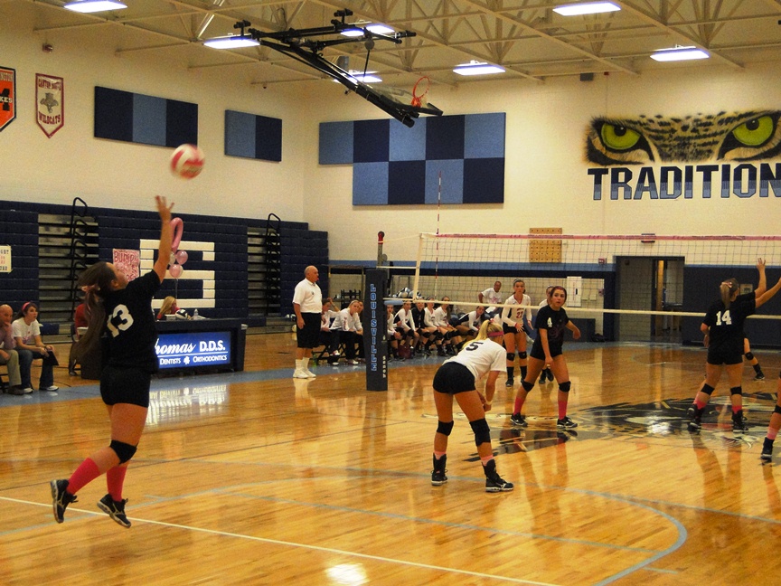 minerva-at-louisville-volleyball-9-18-2012-030