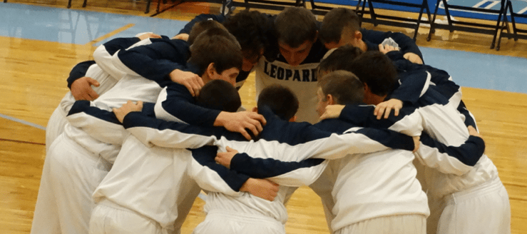 Louisville Leopards Boys Basketbal Warmup Huddle 2014-15