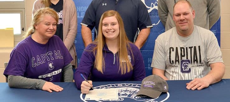 Emily Cantley Signs with Capital University