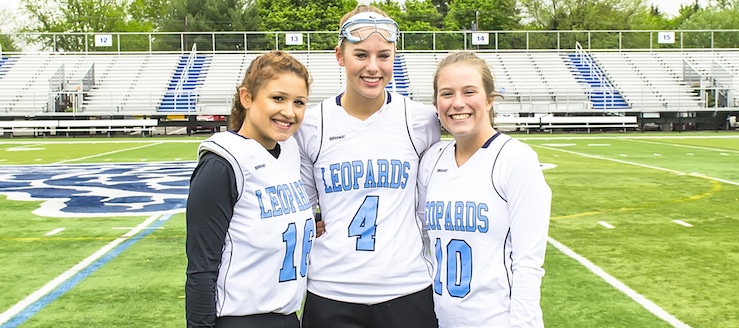 Louisville Leopards Girls Lacrosse Seniors 2017 Celia Keefe, Alexa Oberster, Emily Shea