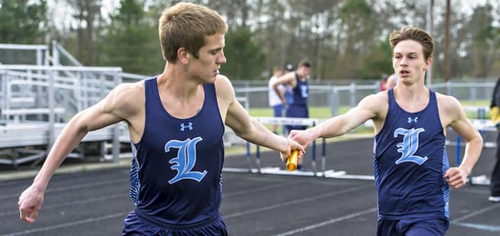 Noah Chaplik to Noah Murray 4x800 Meter Relay - Louisville Leopards Track