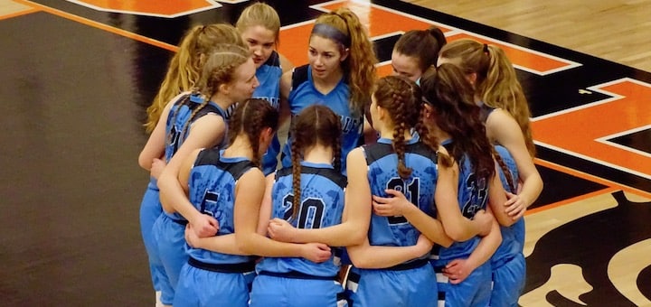 Louisville Leopards Girls Basketball 2019 Tournament Game Vs. Green Bulldogs