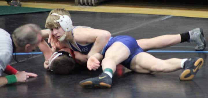 Garrett Lautzenheiser Louisville Leopards Wrestling at District Tournament 2019
