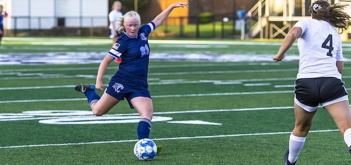 Megan Hampe Louisville Leopards Girls Soccer 2019 Vs. Salem Quakers