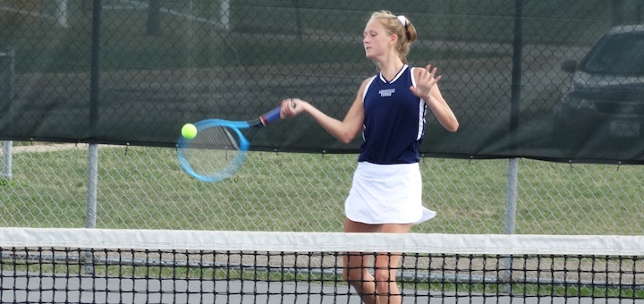Rachel Kibler Louisville Leopards Girls Tennis Vs. Austintown Fitch 2020