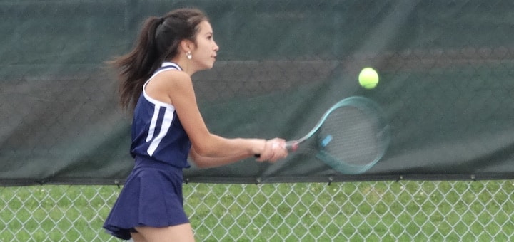 Katie Yarnall Louisville Leopards Girls Tennis Vs. GlenOak Golden Eagles 2021