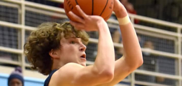 Will Aljancic Louisville Leopards at Alliance Aviators Boys Basketball 2021 - Herald