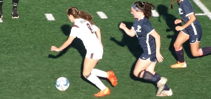 Stow Bulldogs at Louisville Leopards Girls Soccer 2022