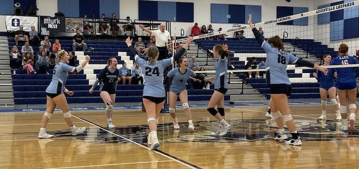 Lake Blue Streaks at Louisville Leopards Volleyball 2022