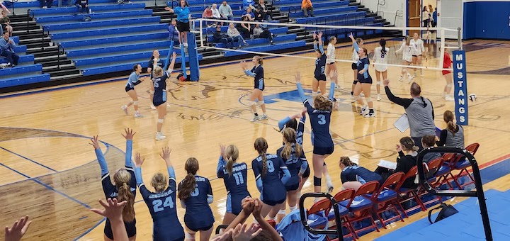 Louisville Leopards at Tuslaw Mustangs Volleyball 2022