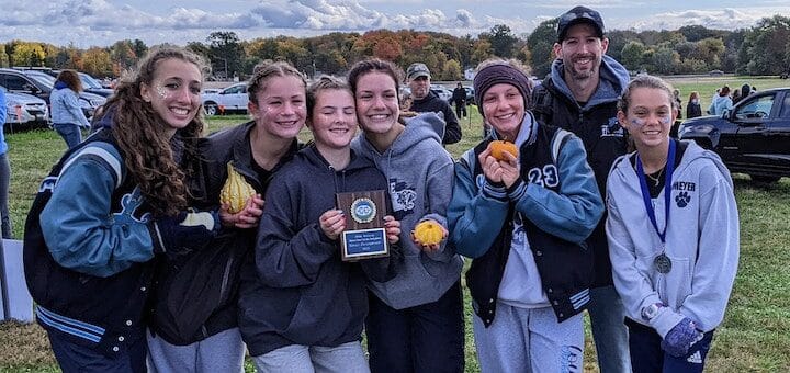 Louisville Leopards Girls Cross Country Tuslaw Invitational Runner-Up 2022