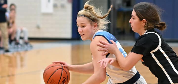 Brooke Haren Louisville Leopards Girls Basketball Vs. Green Bulldogs 2022 - Herald
