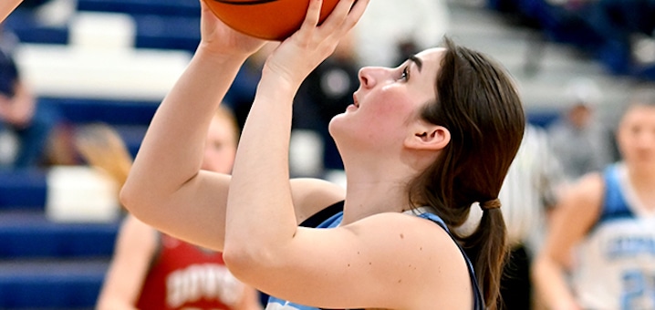 Anna Ramsey Louisville Leopards Girls Basketball Vs. Dover 2022 - Herald