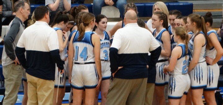 Louisville Leopards Girls Basketball Huddle 2023 Sectional Final
