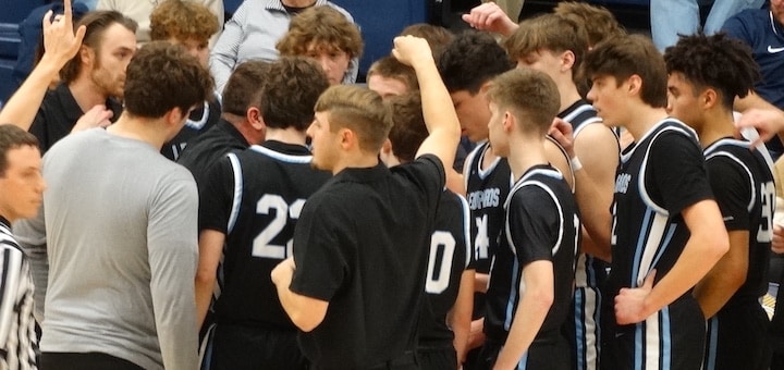 Louisville Leopards Boys Basketball Team Huddle at Ignatius 2023