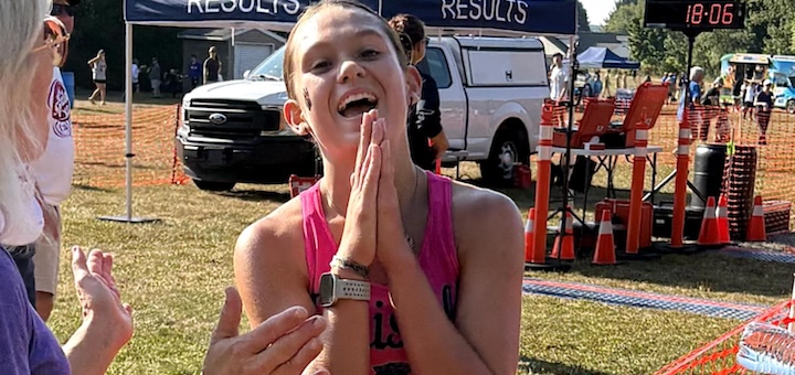 Kylah Meyer Sets School Record Louisville Leopards Girls Cross Country at Jackson HeckSpacular 2025