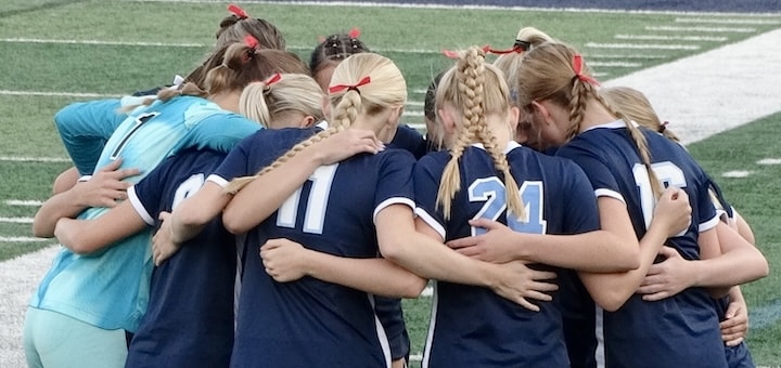 Louisville Leopards Girls Soccer Huddle Vs. Tusky Valley Trojans 2025