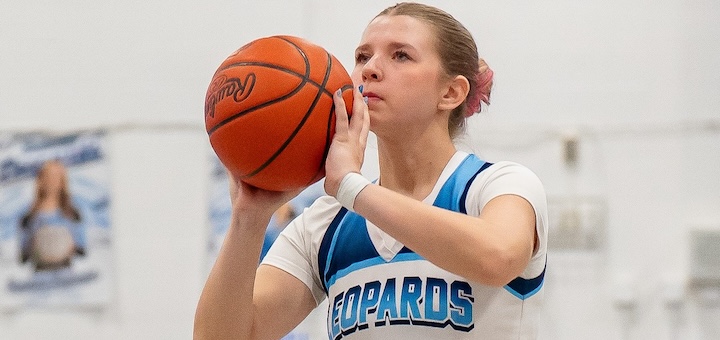 Mikayla Salmons Louisville Leopards Girls Basketball Vs. Marlington Dukes 2026 - Everhart