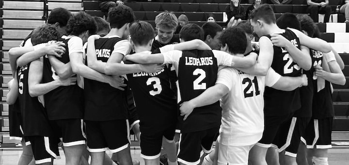Louisville Leopards Boys Volleyball Team Huddle Vs. Copley Indians 2026
