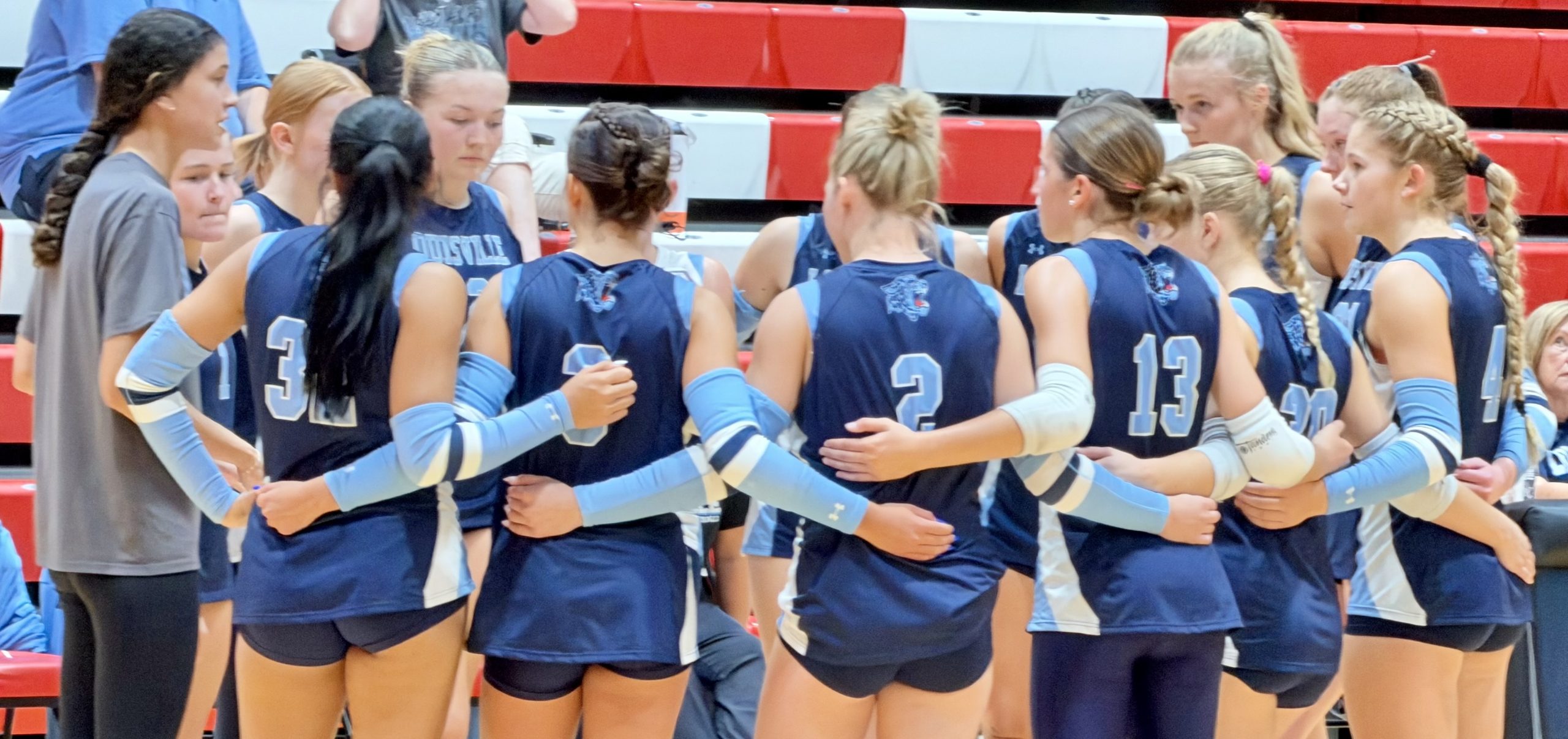 Louisville Leopards Volleyball Huddle with Coach Keana Avery at Norton 2026